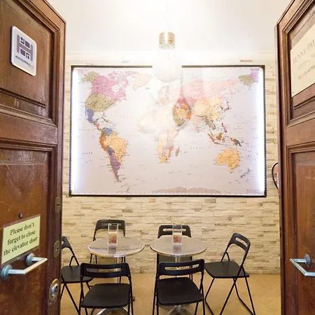Funny Palace Hostel-2